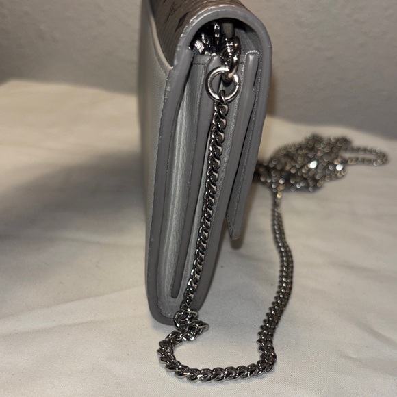 MCM Travia Visetos Leather Mix Chain Wallet - Picture 4 of 13